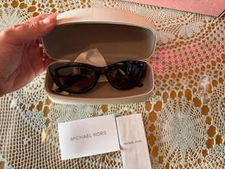 Gafas de sol Michael Kors negras 100% original