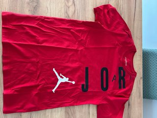 Camiseta Jordan Roja Talla S