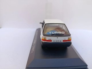 Coche Colección Altaya Blanco Renault11turbo(1985)
