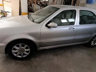 Lancia Lybra 2000