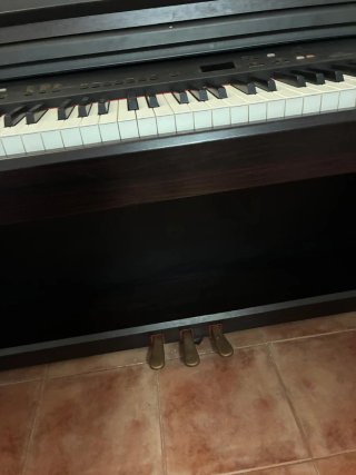 Piano Yamaha Clavinova CLP-840