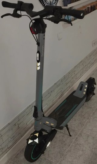 Patinete eléctrico Bongo DGT