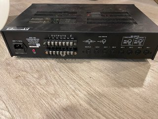 Amplificador Optimus y 2 altavoces