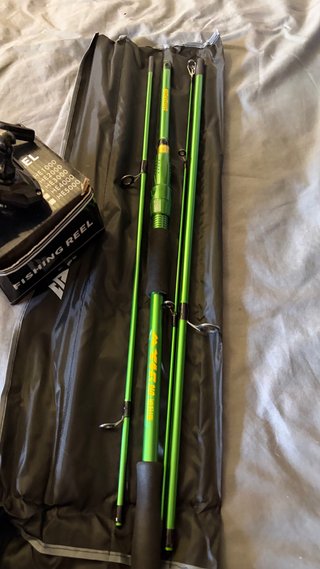 Caña y carrete de pesca spining (a estrenar)