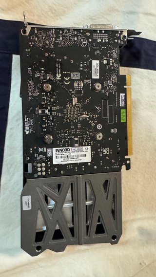 Tarjeta Gráfica INNO3D RTX 3050 6GB