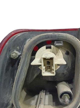 2880265 piloto tras der 268500f000 nissan terrano