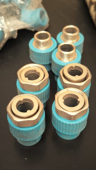 Racor NIRON para tubería roscada diametro 32