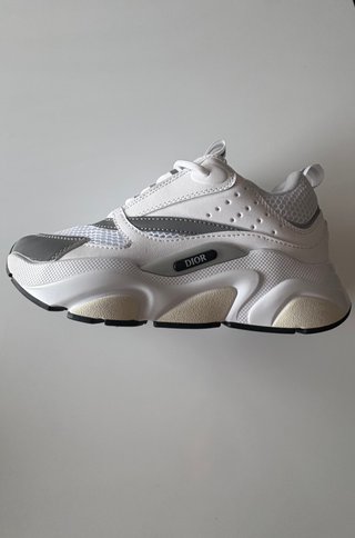 Zapatillas B22 Blancas y Grises