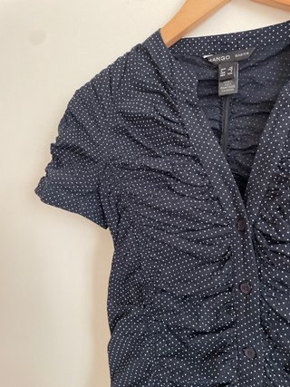 Blusa Mango azul marino. Talla XS
