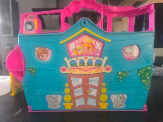 Casita PinyPon con piscina y tobogán