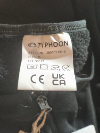 Traje interior térmico TYPHOON negro
