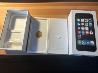 Caja Original iPhone 5s + Herramienta SIM
