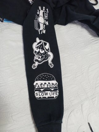 Sudadera Pull&Bear Negra TS Dibujos