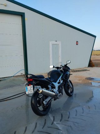 Suzuki SV650S 1999 A2