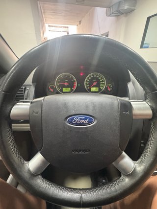 FORD MONDEO 2001