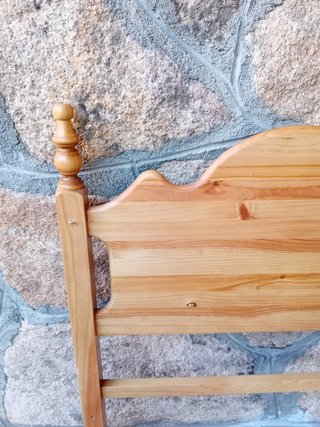 Cabecero pino Provenzal.