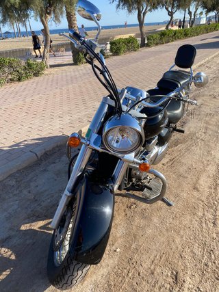 Suzuki Intruder VL800 Negra