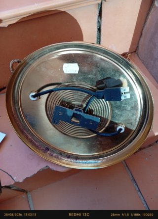 Lámpara de techo.