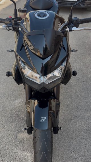 Kawasaki Z750 Negra