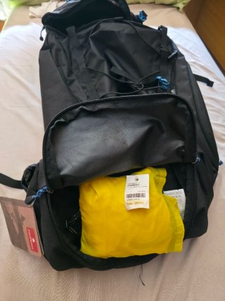 Mochila Ferrino Dundee 70L + funda impermeable