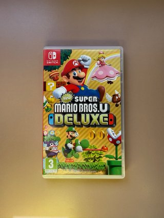 Pack Nintendo Switch con juegos y 2 fundas