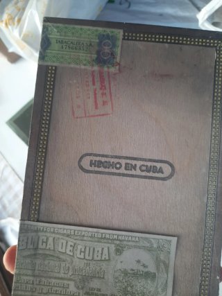Caja de puros Montecristo Habano