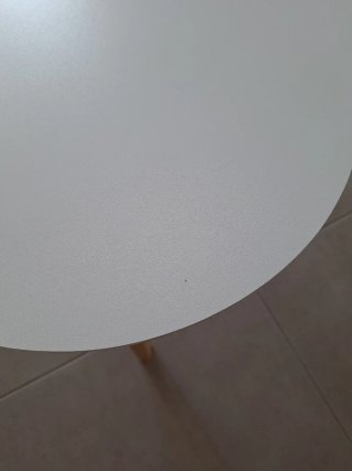 Mesa de centro blanca diseño nórdico