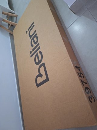 Mesa de centro blanca diseño nórdico