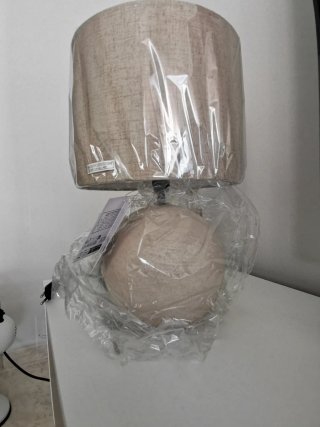 Lámpara de mesita de noche de gres