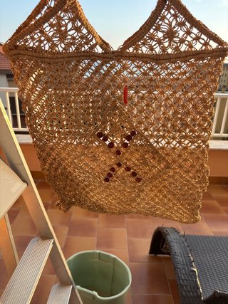 Borsa mare in juta con decorazioni