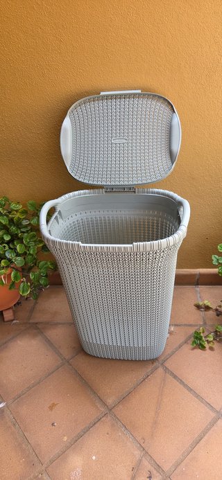 Cesta Ropa con Tapa