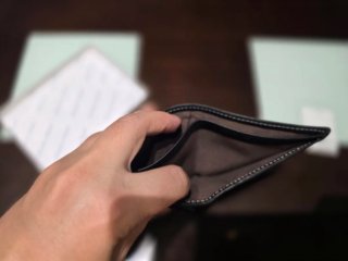 Cartera de piel Attanze hombre