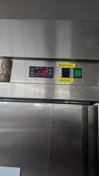 Congelador Vertical ISA Helados