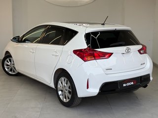 Toyota Auris 120D Business