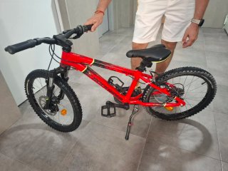 Bici infantil Rockrider Roja