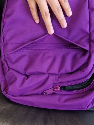 Mochila Dakine Escolar 25L Negra/Morada
