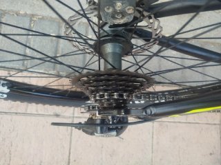 Bicicleta 27.5 Negra y Amarilla