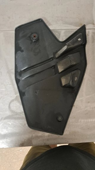 aprilia 125 carena nera e arancio
