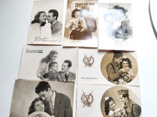 Lote de 30 postales románticas de los años 50