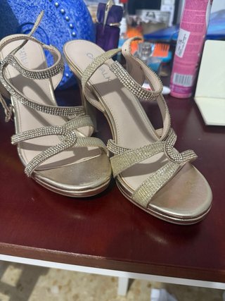 Sandalias joya doradas Catwalk T37