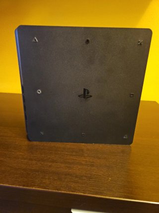 Consola PS4 Slim Negra + 2 mandos
