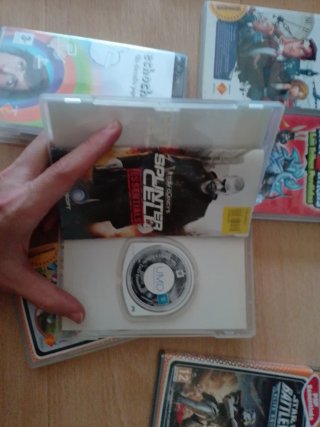 Cajas vacías juegos y juegos PSP
