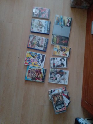 Cajas vacías juegos y juegos PSP