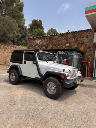 Jeep Wrangler TJ 2.5i