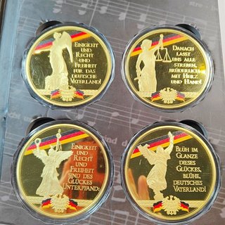 Libro Conmemorativo Medallas Himno Nacional Alemán
