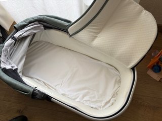 Uppababy Vista2 silla + Capazo + saco + mochila
