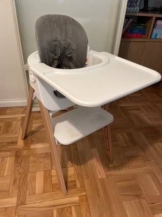 Trona Stokke Steps Blanca y Madera
