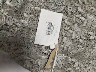 Vestido largo encaje gris perla