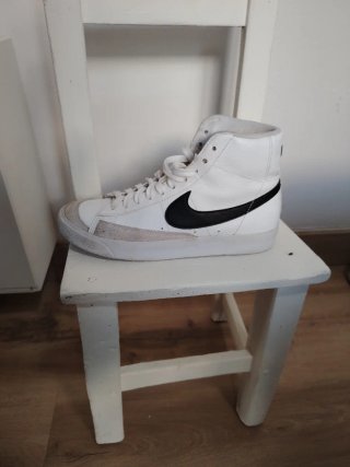 Zapatillas Nike Blazer Mid '77 Blancas
