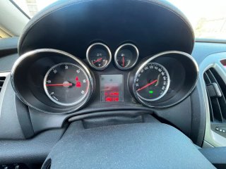 Opel Astra 2010
